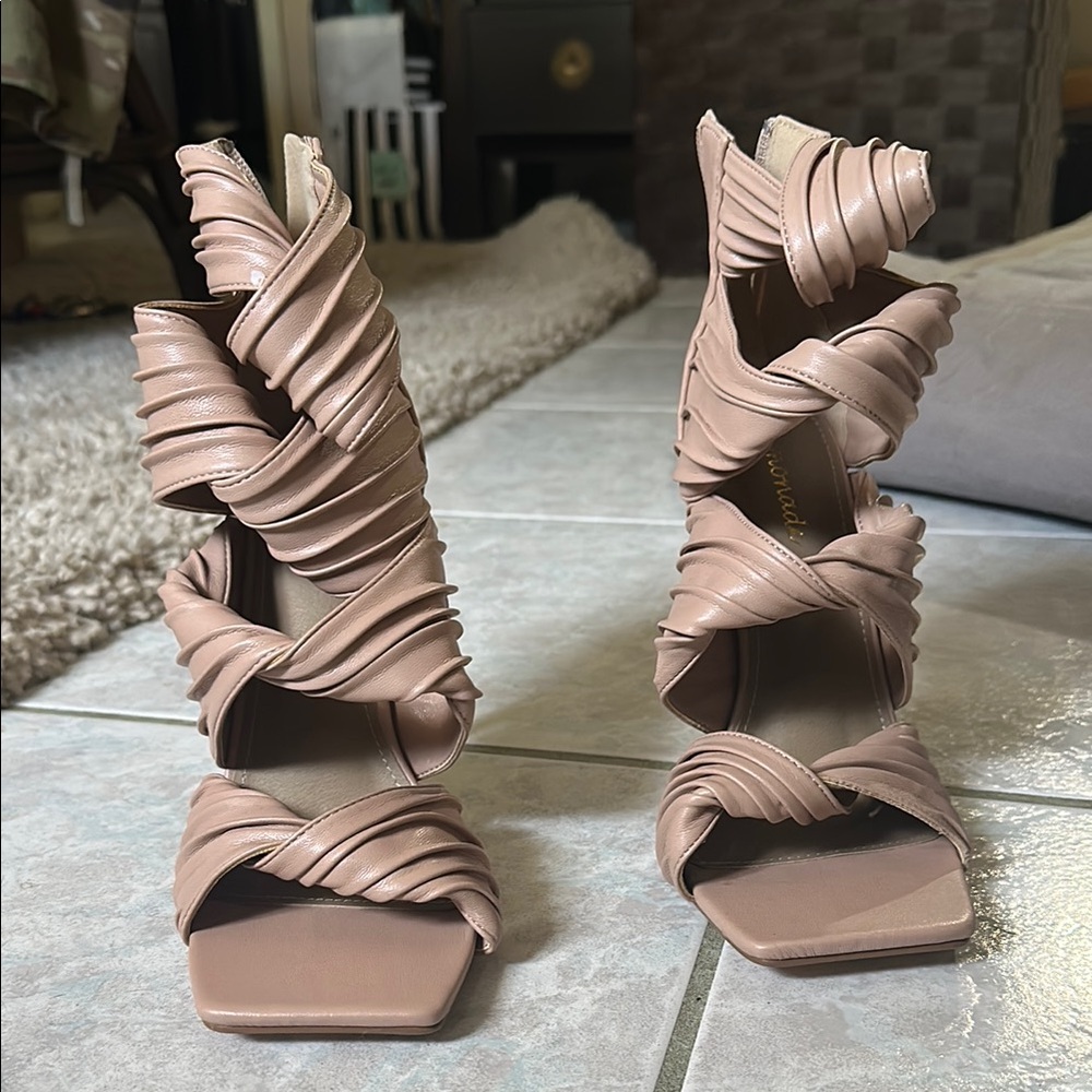 Elegant Women's Strappy Heels
